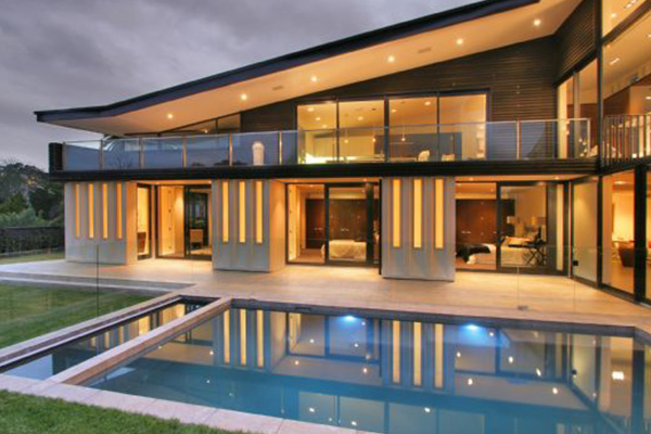 modern glass home design 