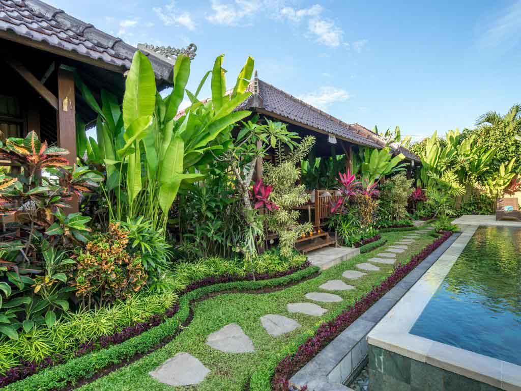 Membuat Desain Rumah Etnik Bali Yang Sesuai Gaya Modern - Gedong Bali